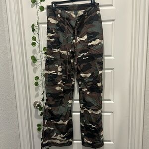 cameo a‎ new day cargo pants size small